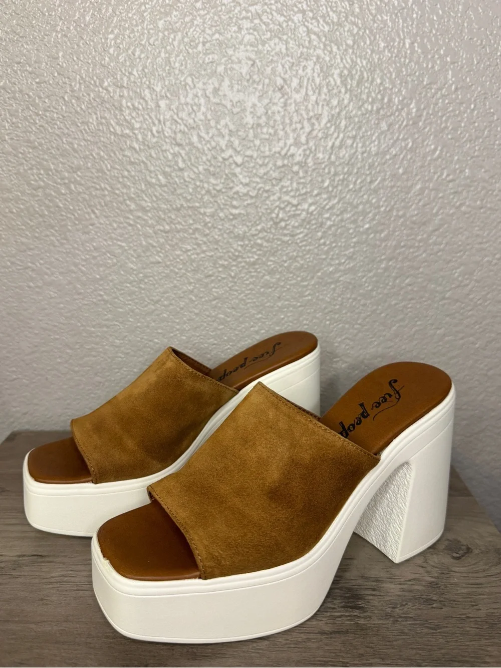 Free People Zoe Platform Slide Sandals Chestnut Suede Made in Italy EU 36 US 6